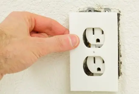 Maverick Electric, Heating and Air Outlets Near Me in Orangevale, Davis, Woodland and Yuba City CA